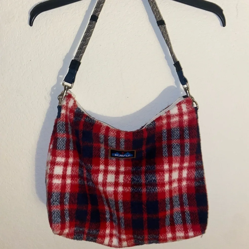Kavu Fairview Plaid Rope Plush Shoulder Travel Bag Red and Blue Preppy Academia